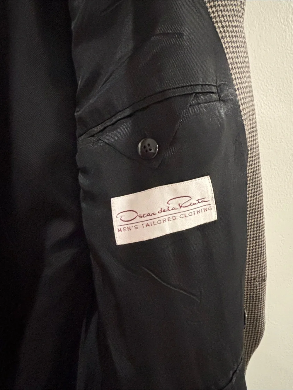 Oscar de la Renta Double-Breasted Houndstooth Blazer in Brown and Black